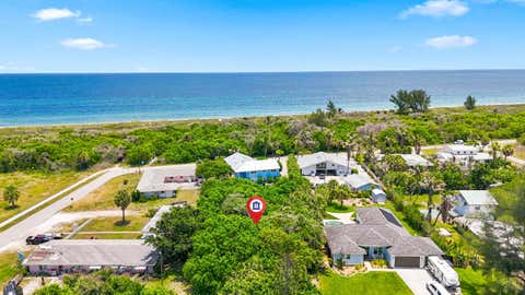 Photo of 2508 Tamarind Drive, Fort Pierce, FL 34949 (MLS # B26051001)
