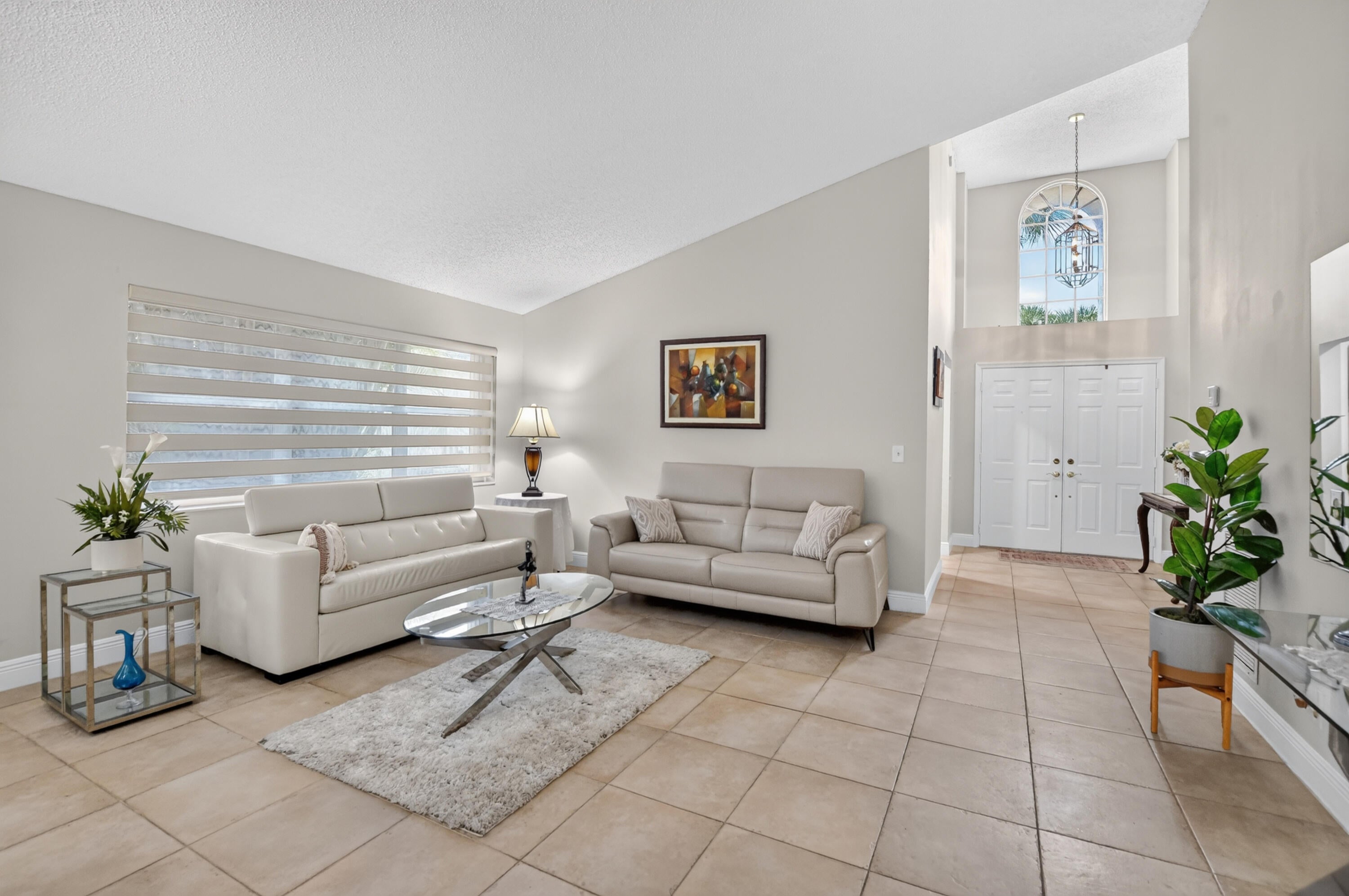 11135 AUTORO Court