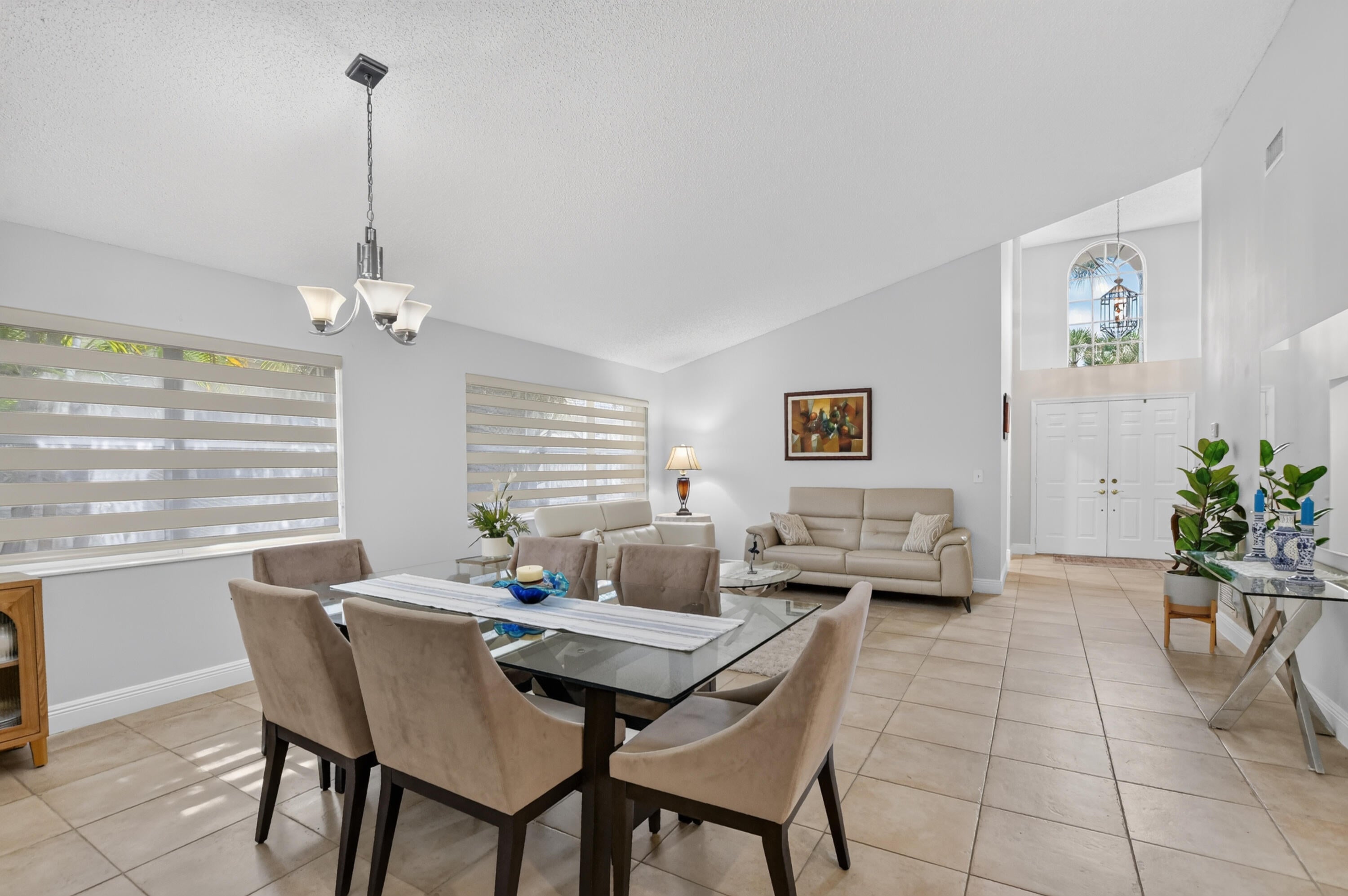 11135 AUTORO Court