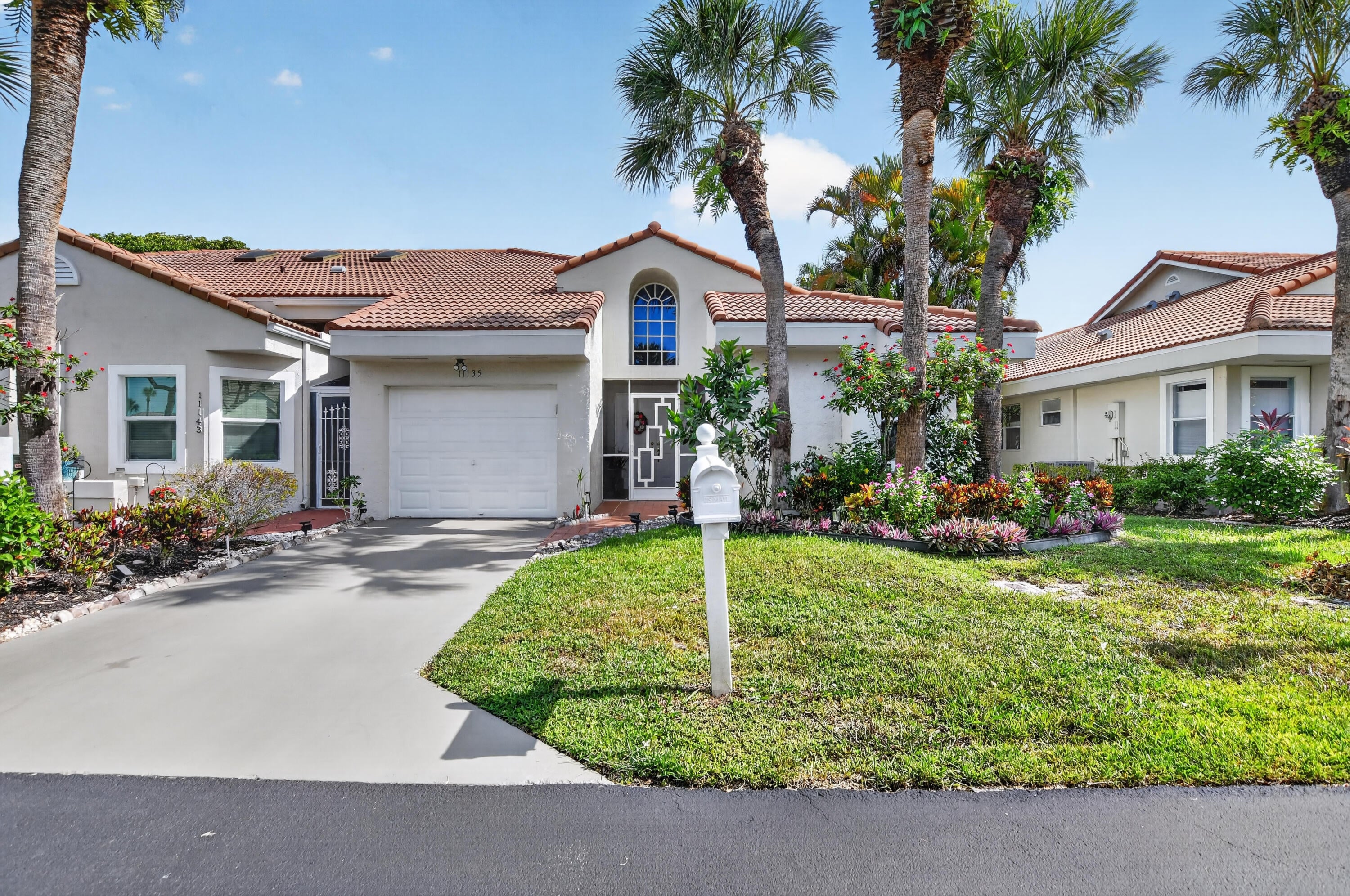 11135 AUTORO Court