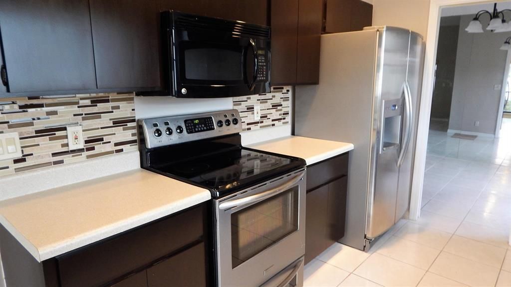 Photo of 21500 Campo Allegro Drive, Boca Raton, FL 33433 (MLS # B26017545)