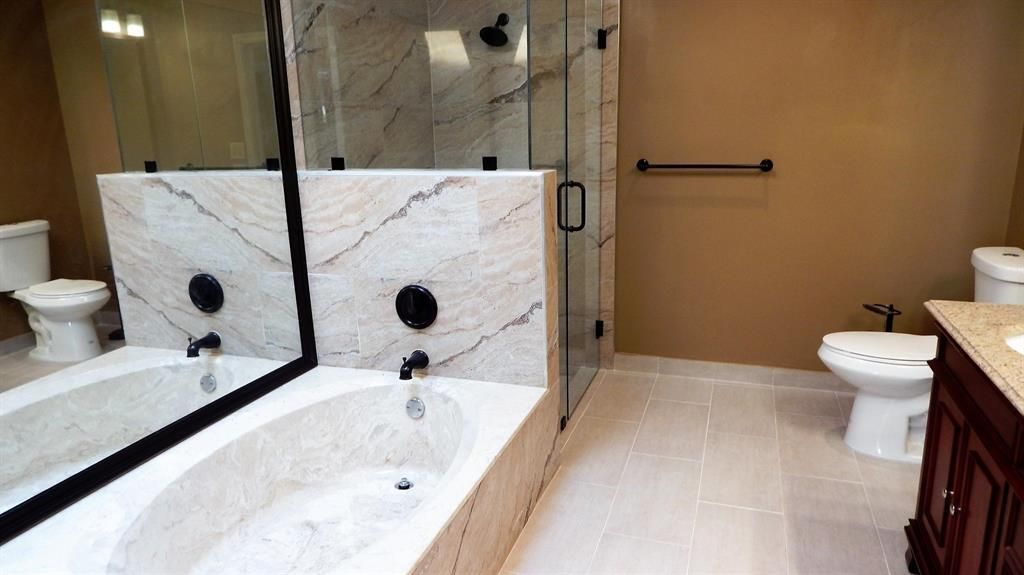 Photo of 21500 Campo Allegro Drive, Boca Raton, FL 33433 (MLS # B26017545)