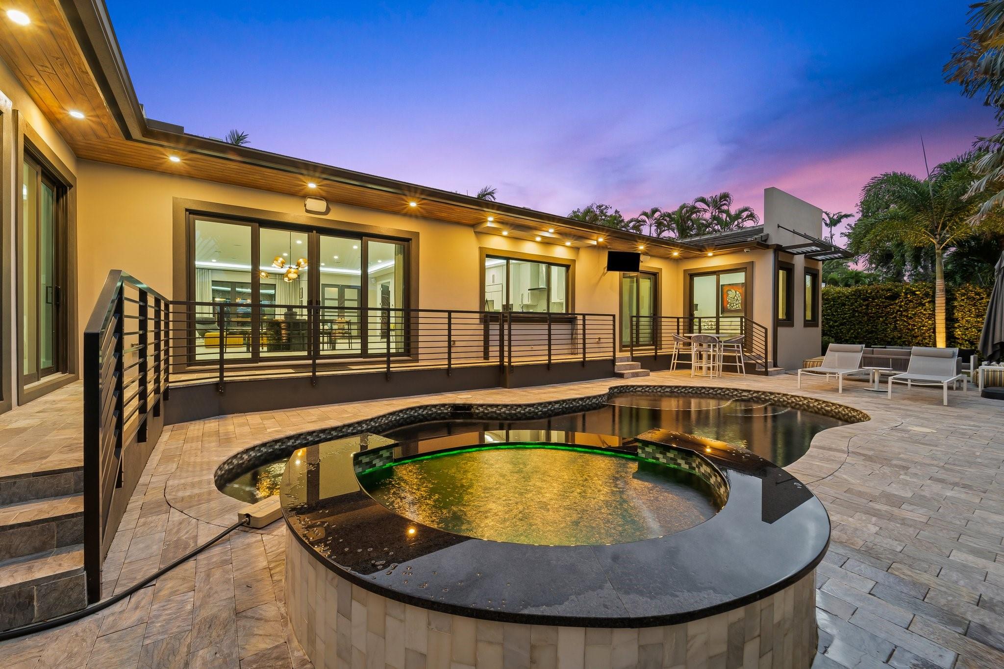 Coral Ridge - Residential