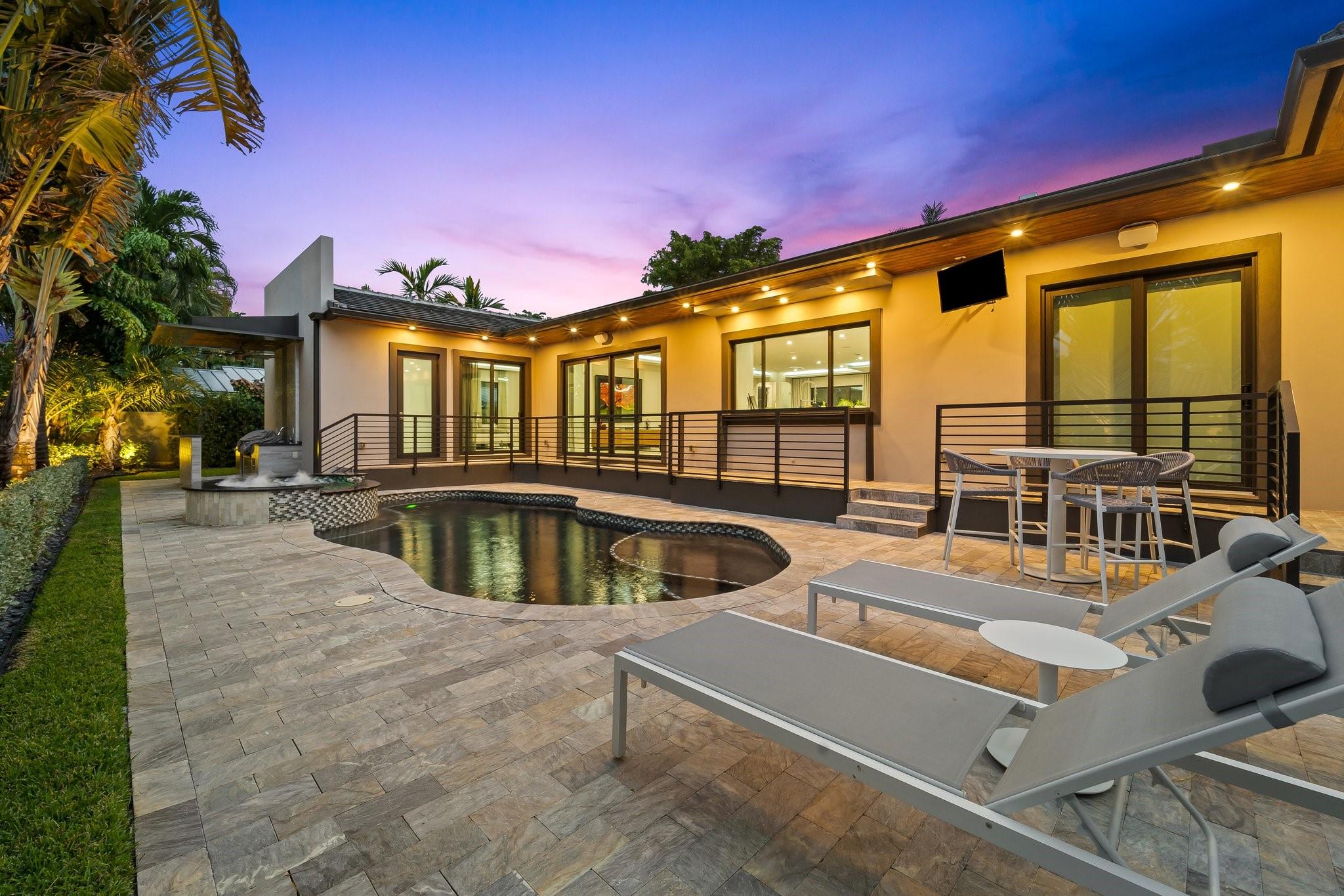 Coral Ridge - Residential