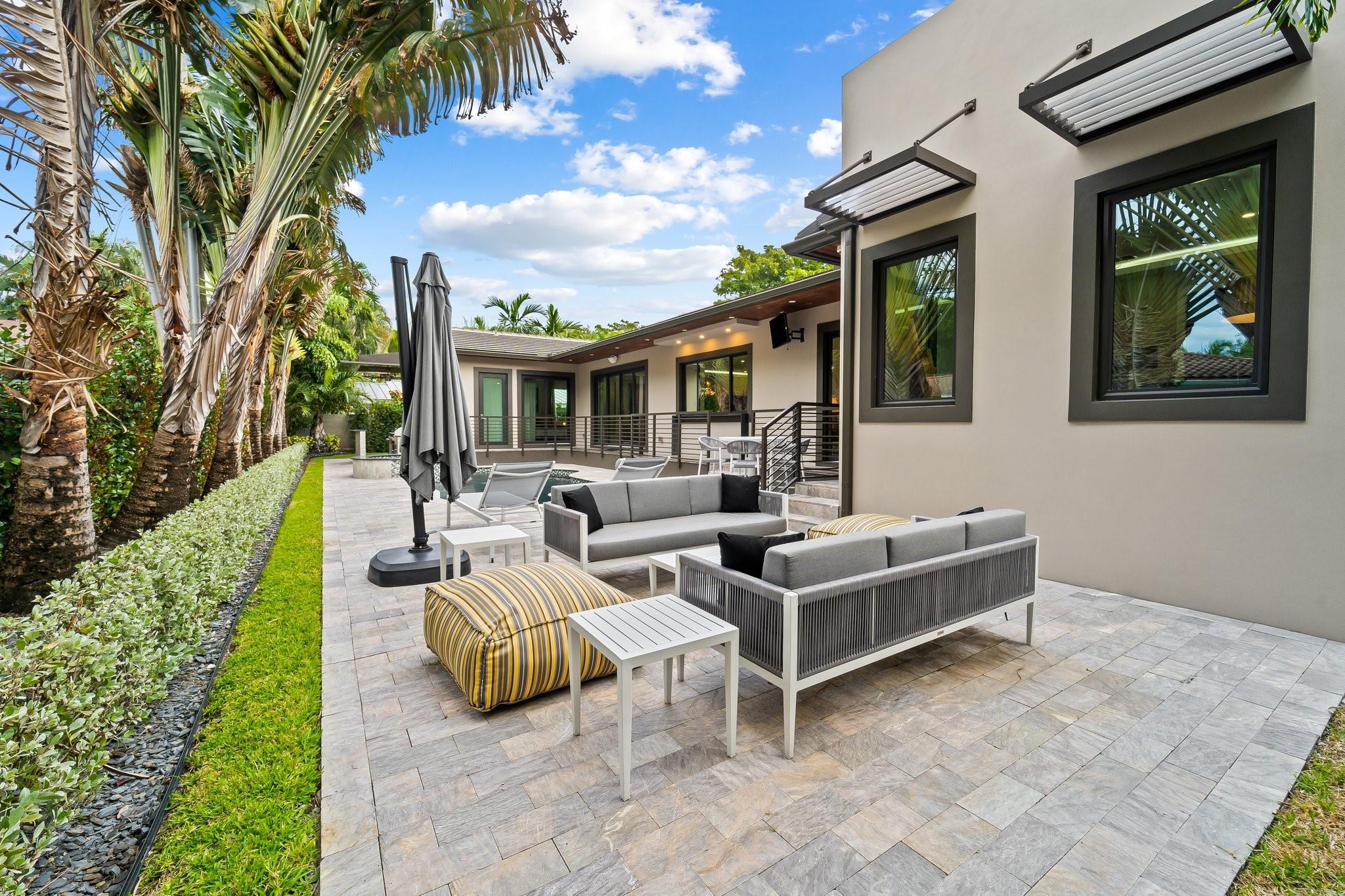 Coral Ridge - Residential