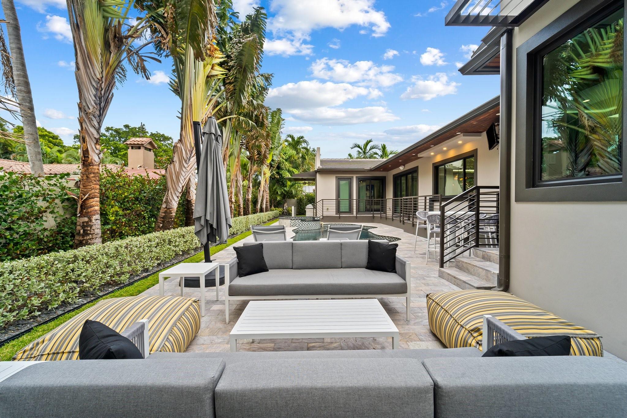 Coral Ridge - Residential