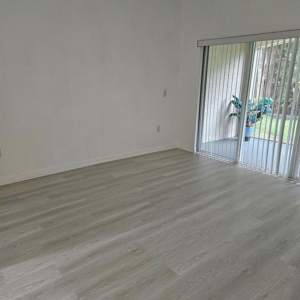 Photo of 1859 S Dovetail Drive #1, Fort Pierce, FL 34982 (MLS # R11123951)