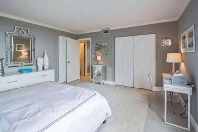LAKE EMERALD - Residential