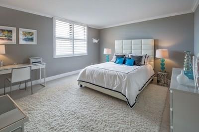 LAKE EMERALD - Residential