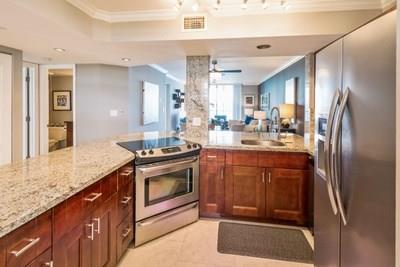 LAKE EMERALD - Residential