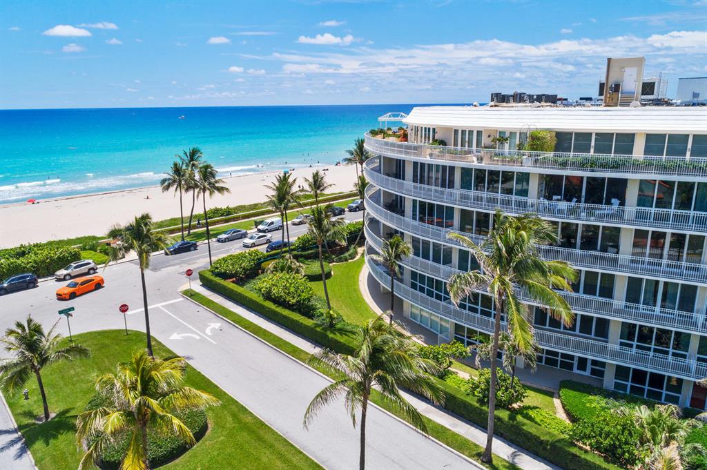 ONE ROYAL PALM WAY CONDO - Residential