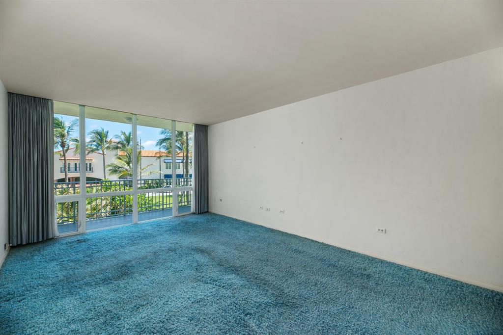 ONE ROYAL PALM WAY CONDO - Residential