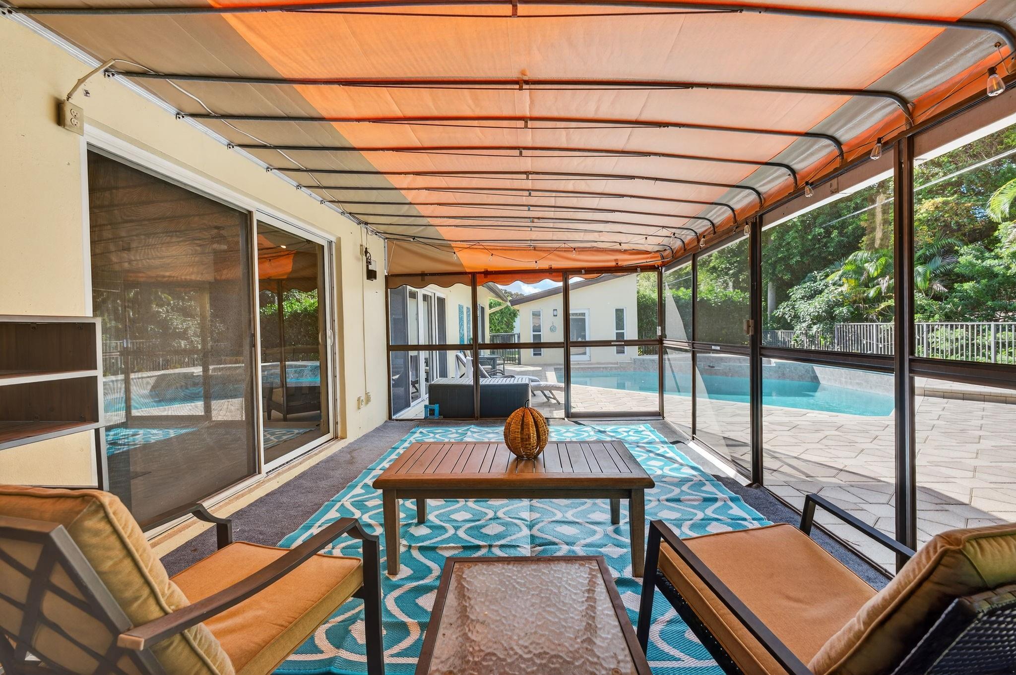 Woodlands Sec Eight 67-42 - Residential