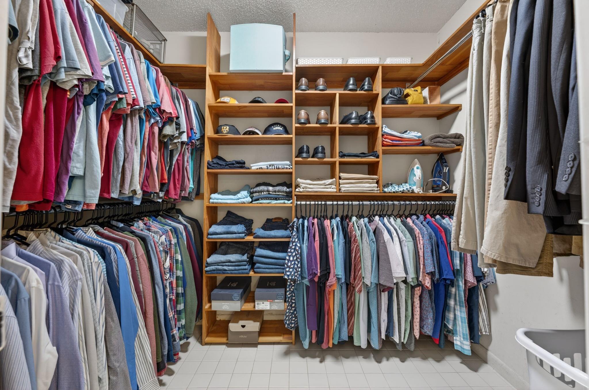 Woodlands Sec Eight 67-42 - Residential