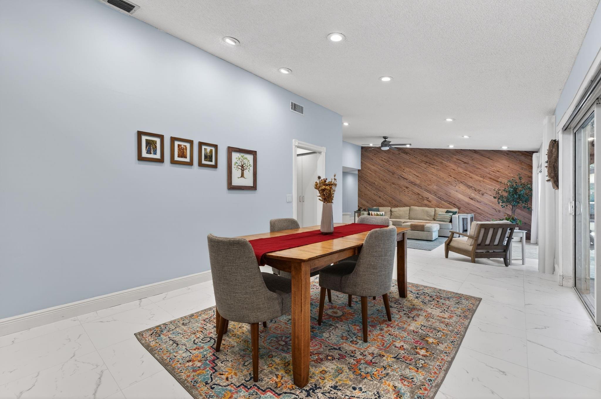 Woodlands Sec Eight 67-42 - Residential