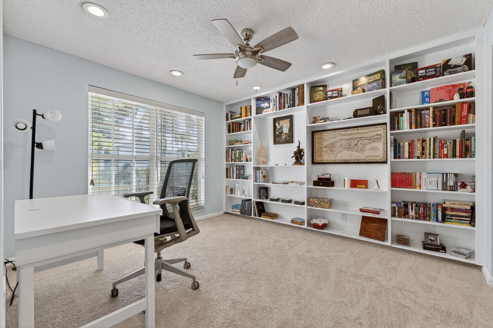 Woodlands Sec Eight 67-42 - Residential