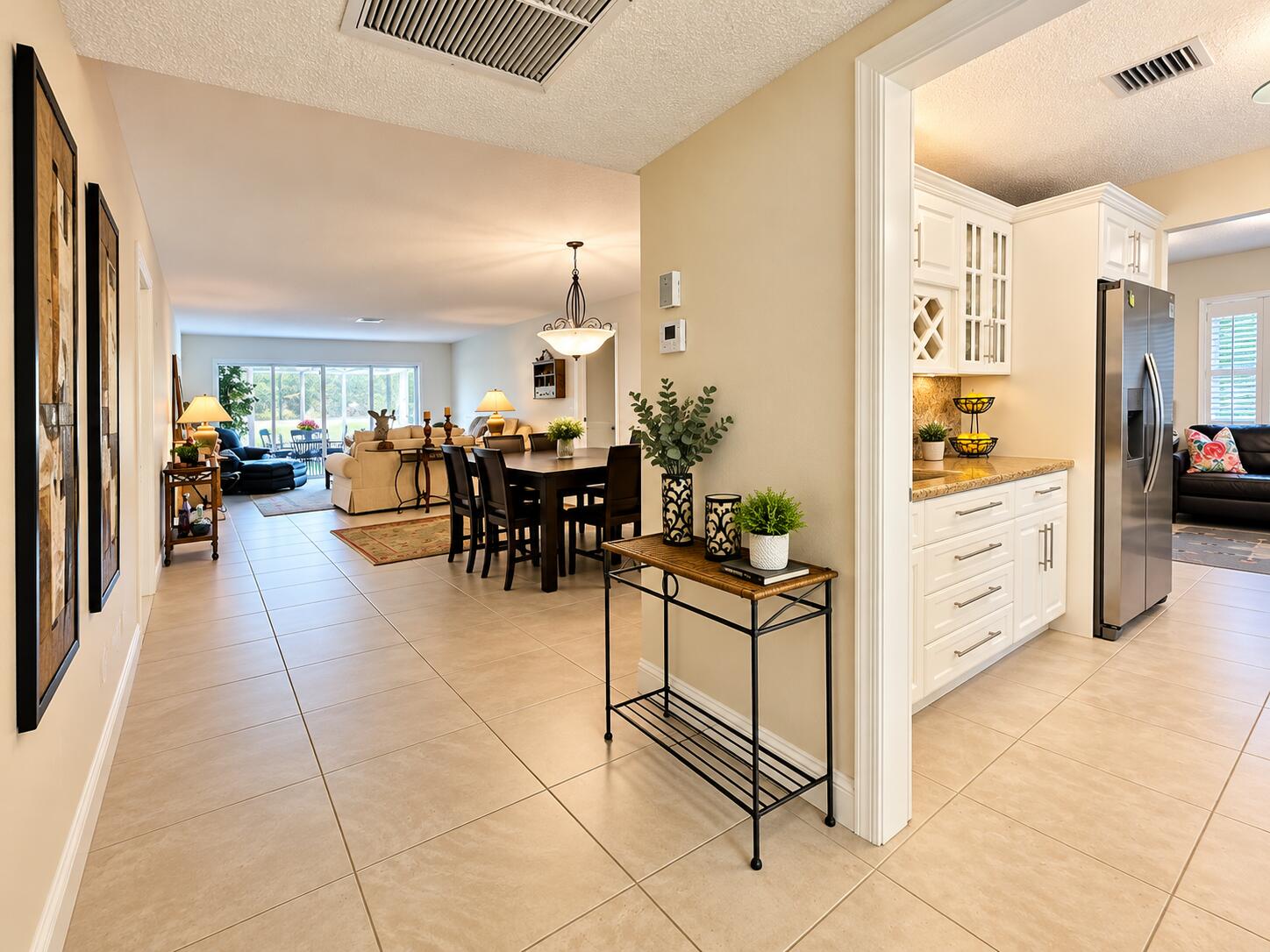 808 E CYPRESS Lane P-12