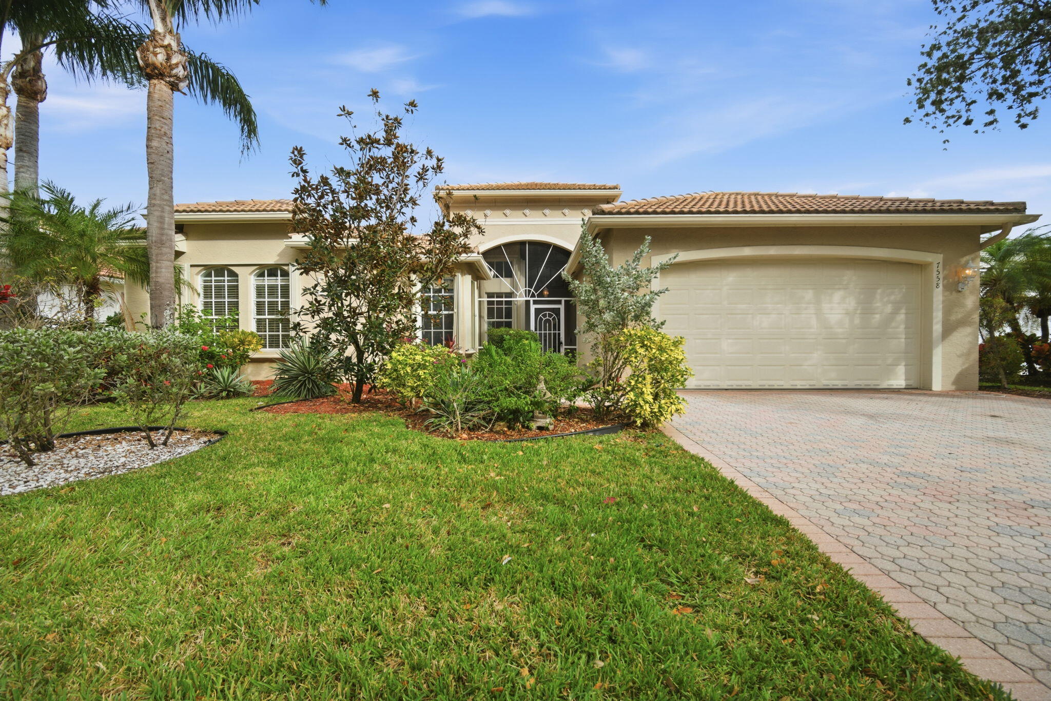 7558 Tarpon Cove Circle