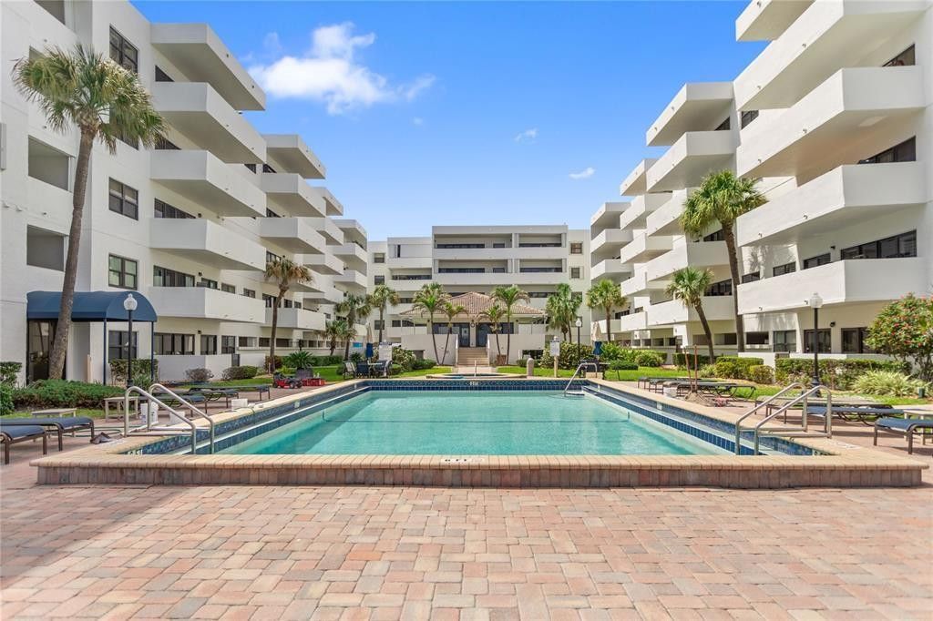 Photo of 330 SE 20th Avenue #307, Deerfield Beach, FL 33441 (MLS # F10514432)