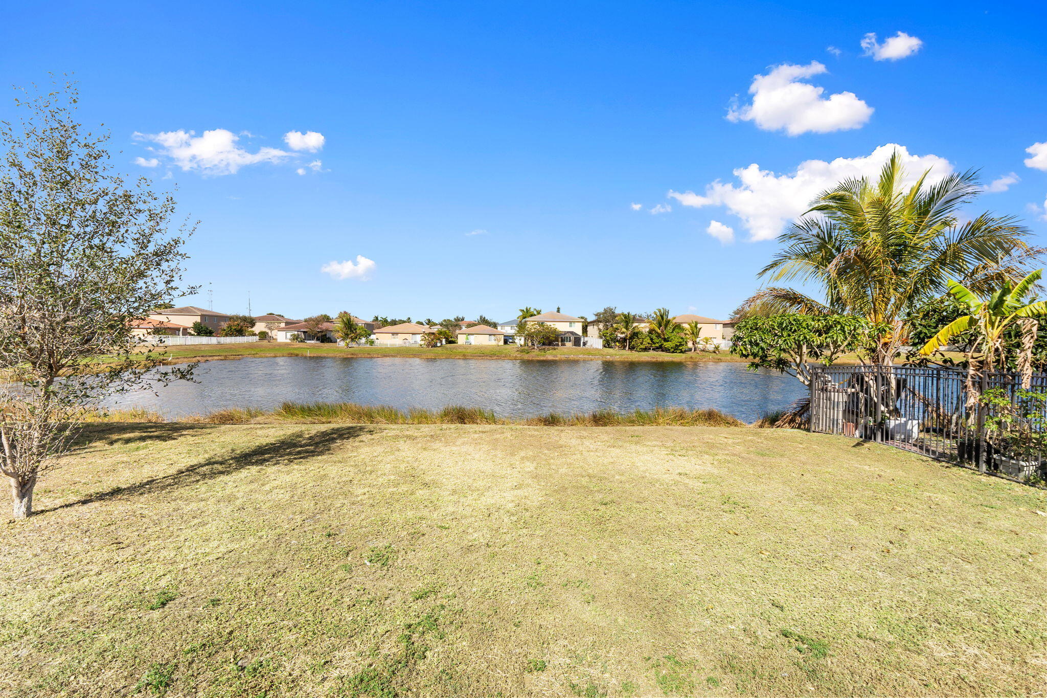 FOURTH  REPLAT OF PORTOFINO ISLES - Residential