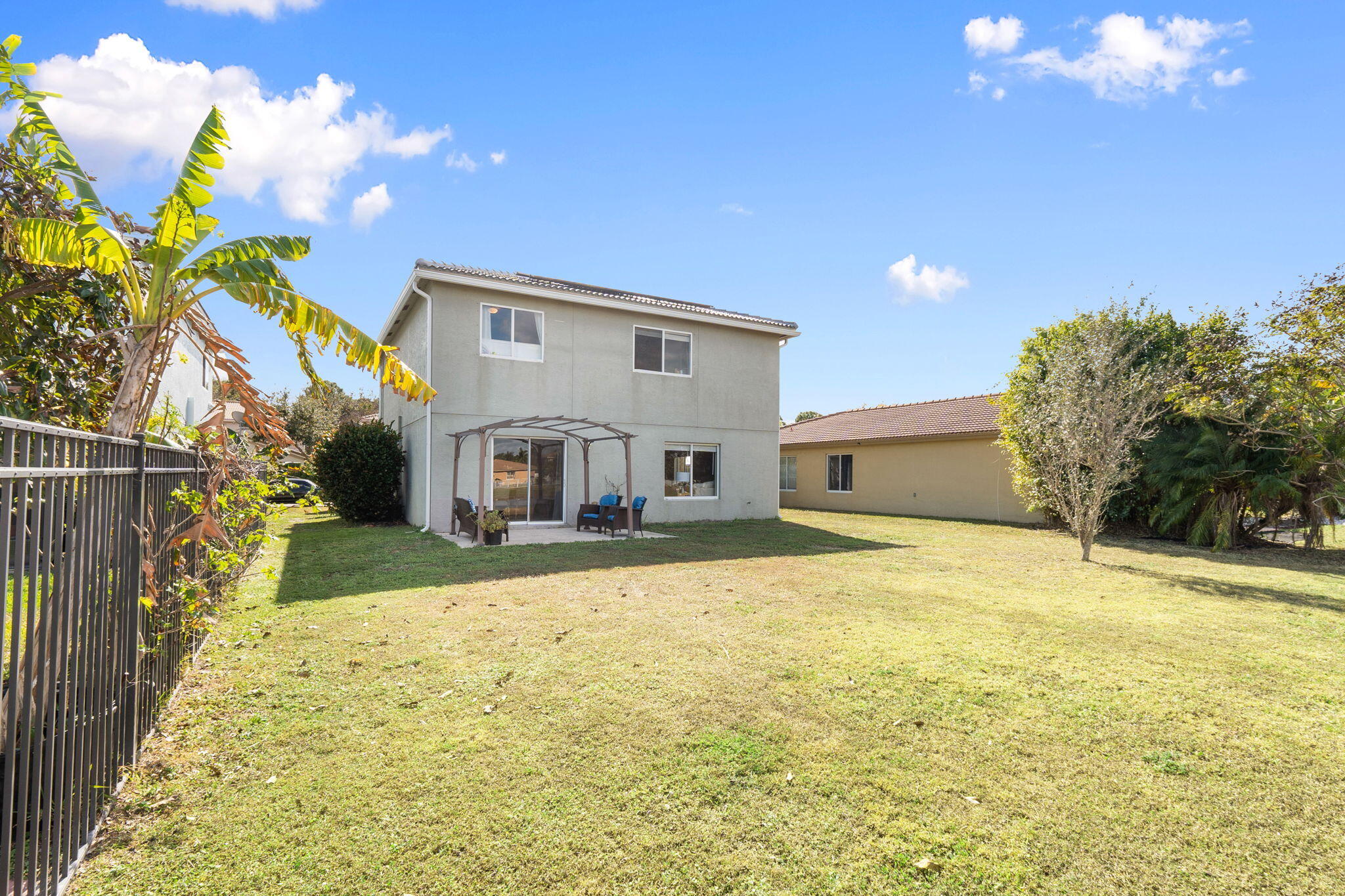 FOURTH  REPLAT OF PORTOFINO ISLES - Residential