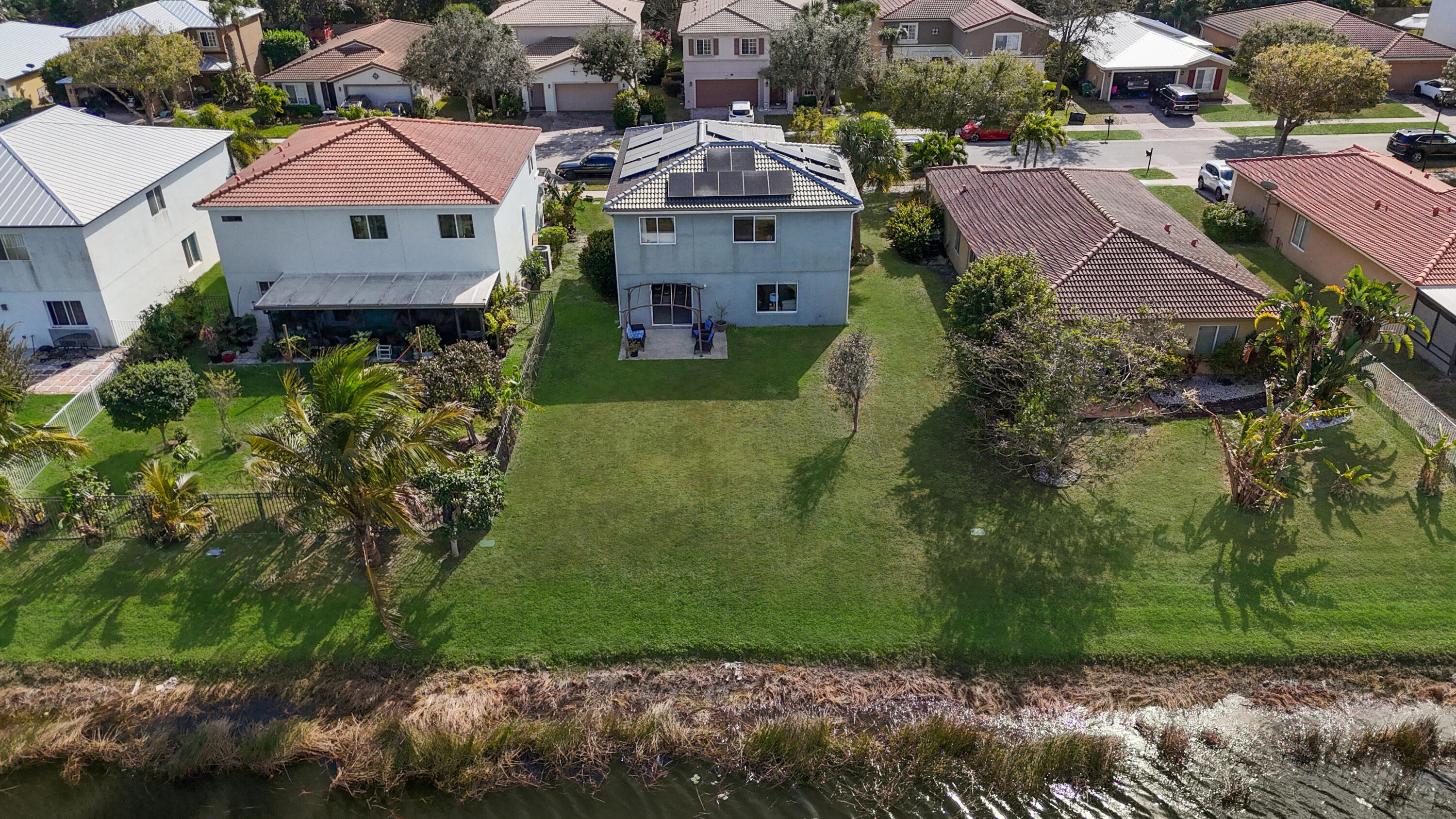 FOURTH  REPLAT OF PORTOFINO ISLES - Residential