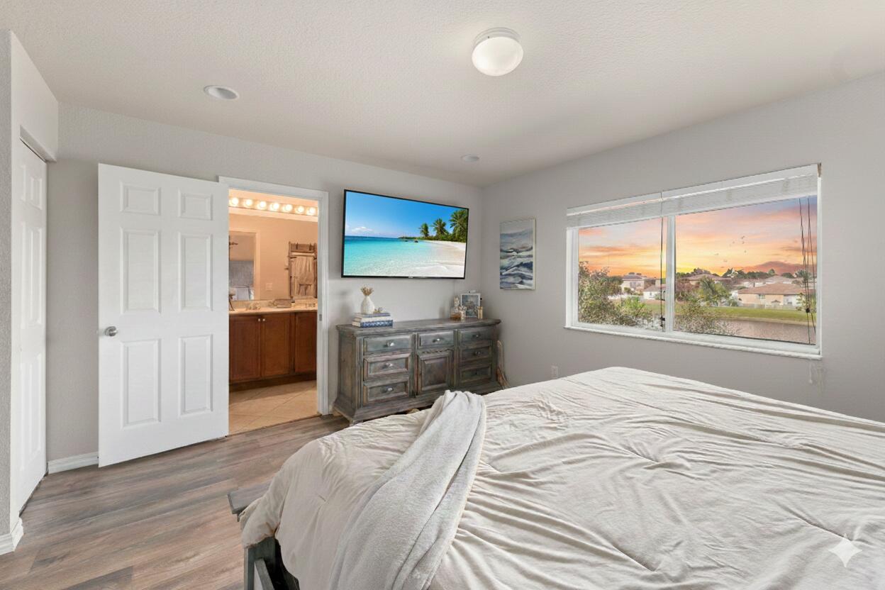 FOURTH  REPLAT OF PORTOFINO ISLES - Residential