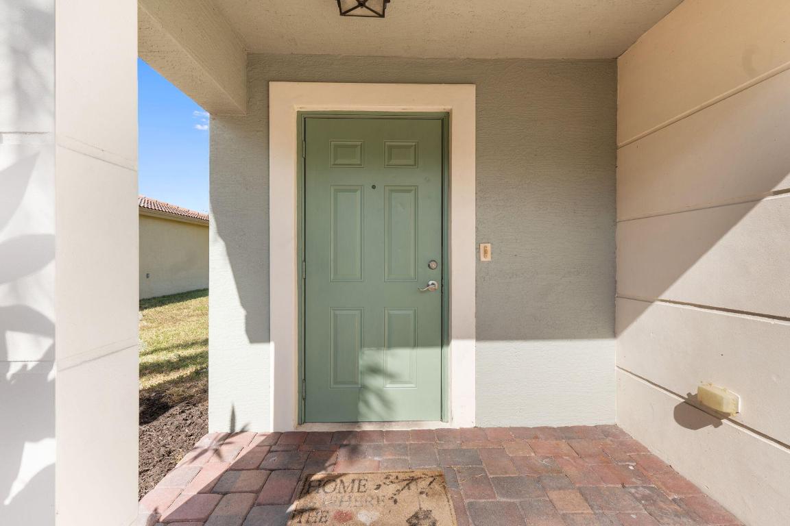 FOURTH  REPLAT OF PORTOFINO ISLES - Residential