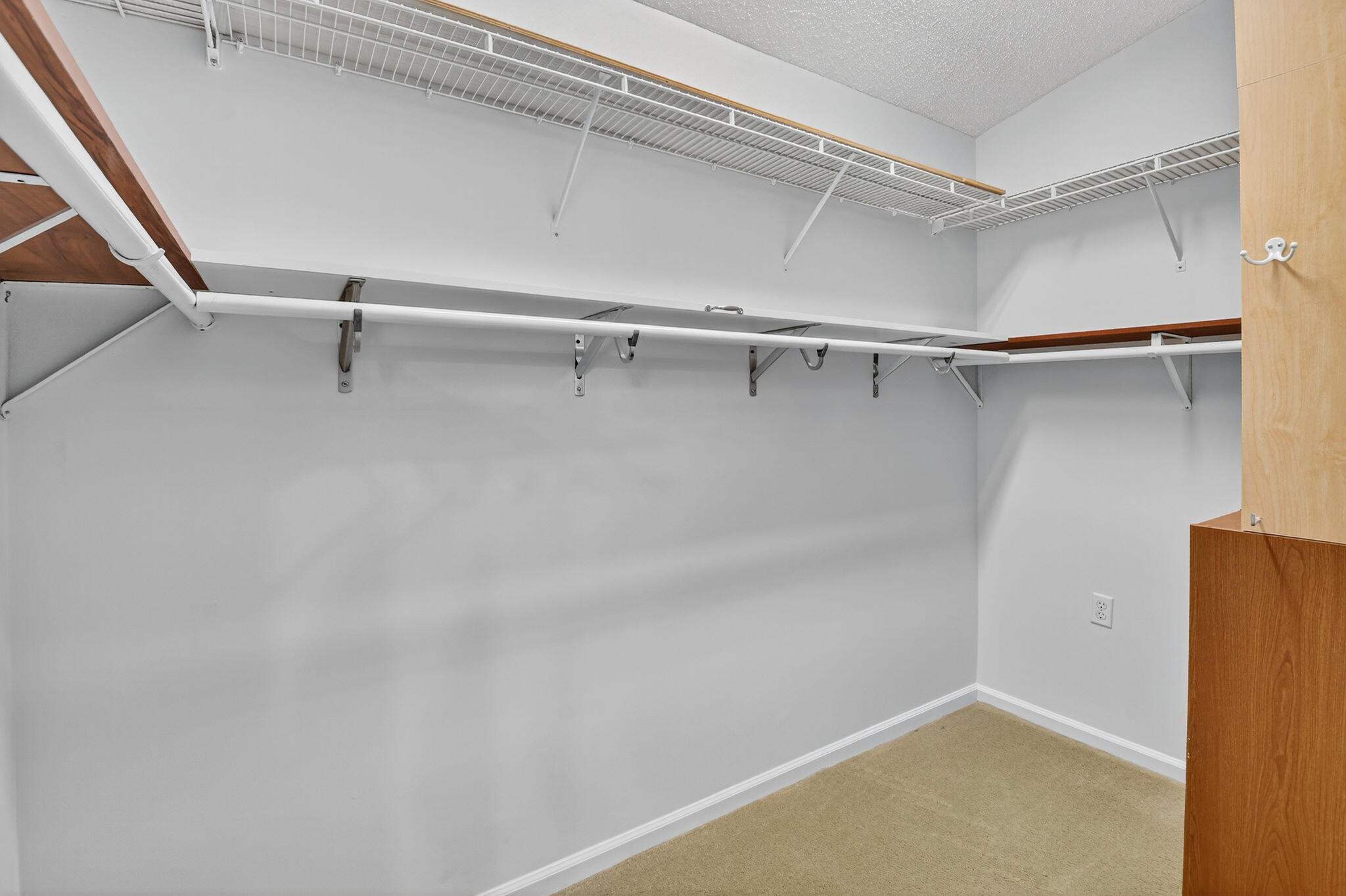 PALM ISLES - Residential