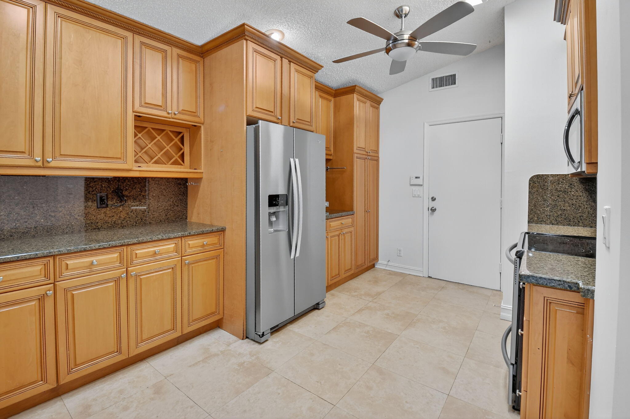 PALM ISLES - Residential