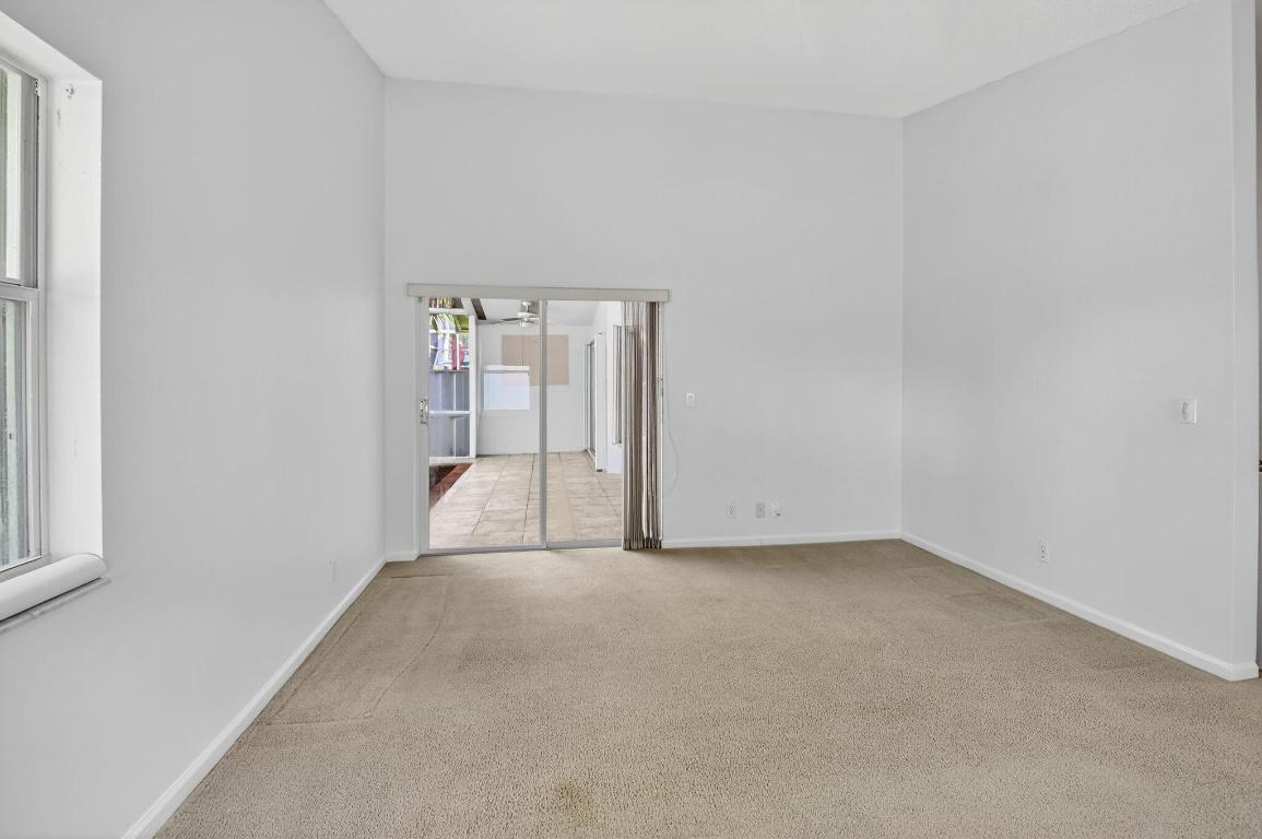 PALM ISLES - Residential