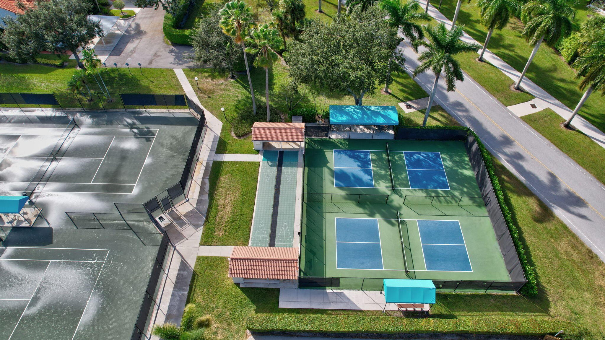 PALM ISLES - Residential