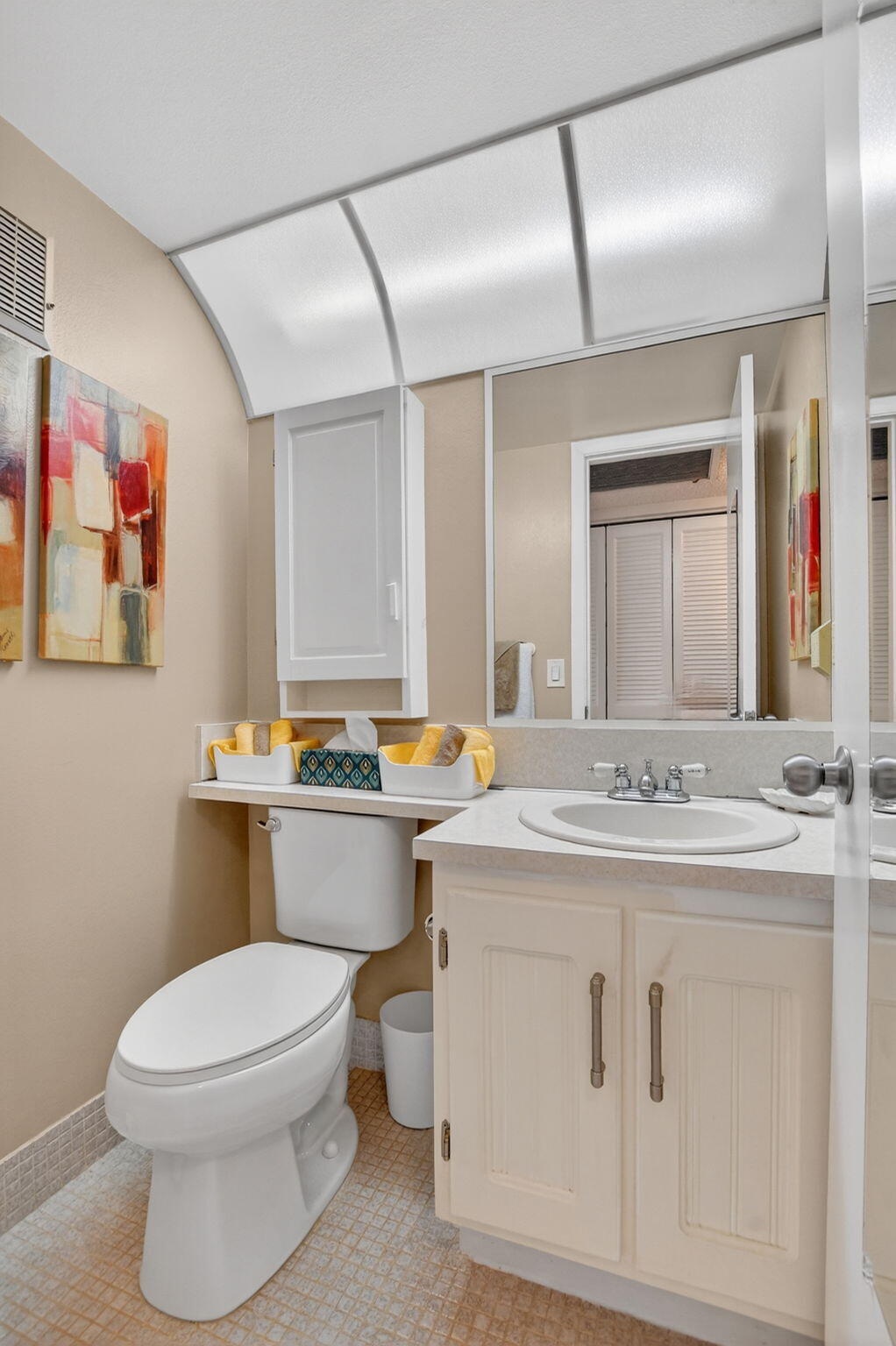 FARNHAM N CONDO - Residential