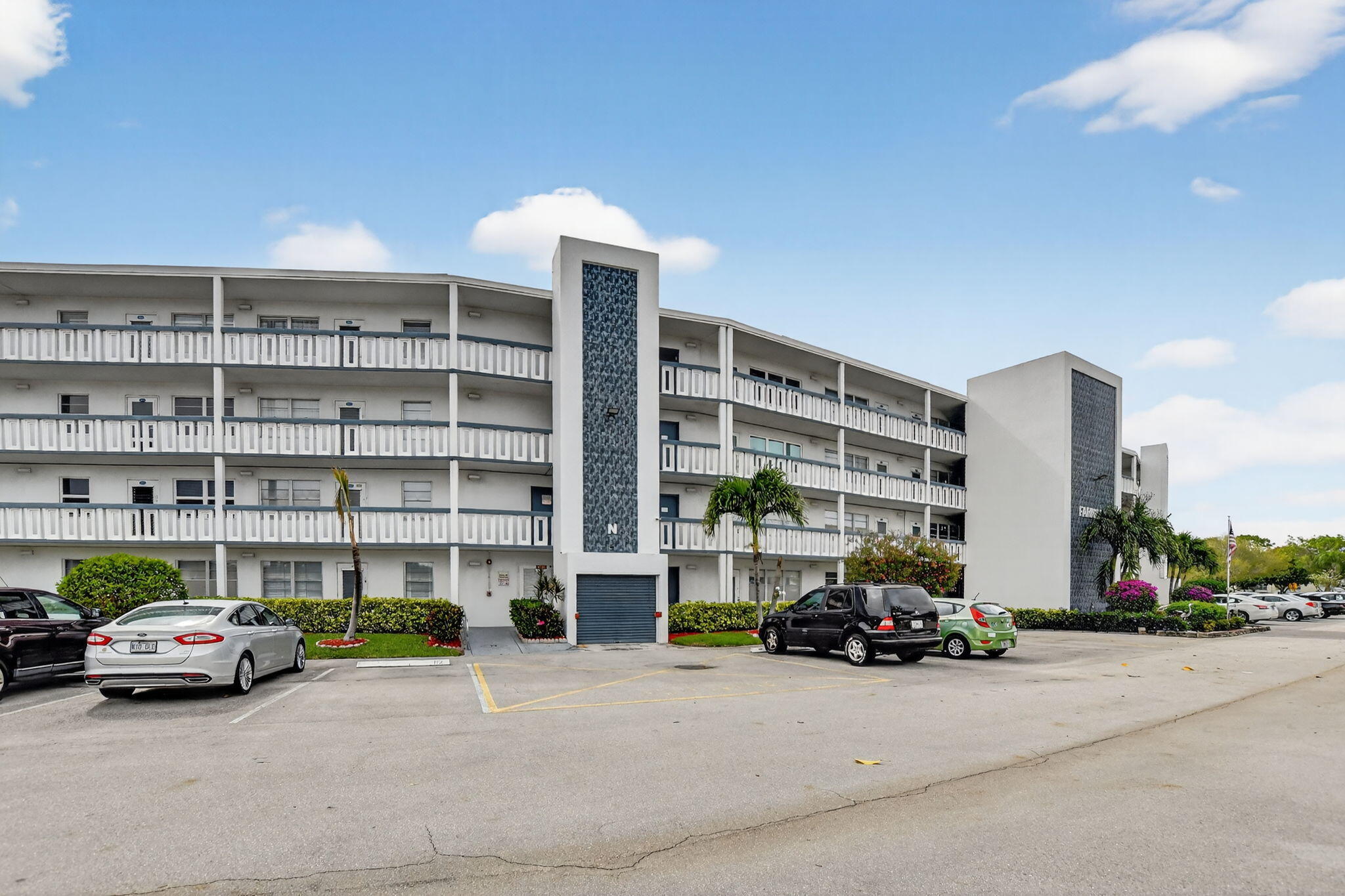 FARNHAM N CONDO - Residential