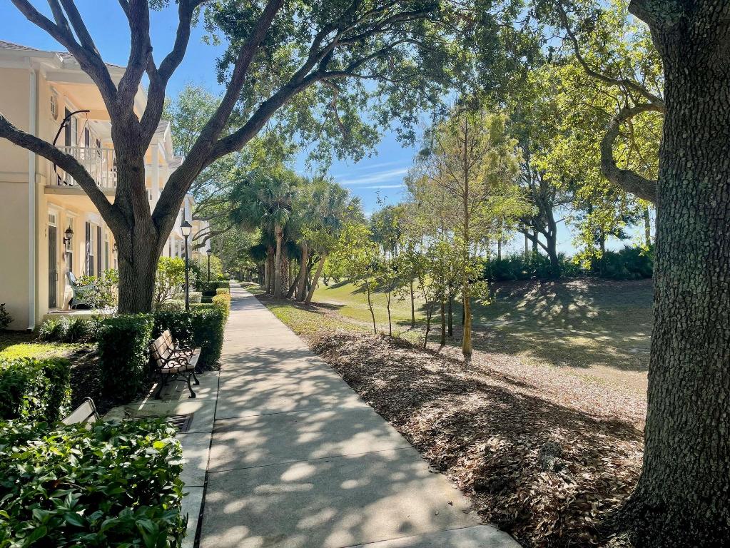 Charleston Court at Abacoa - Residential Lease