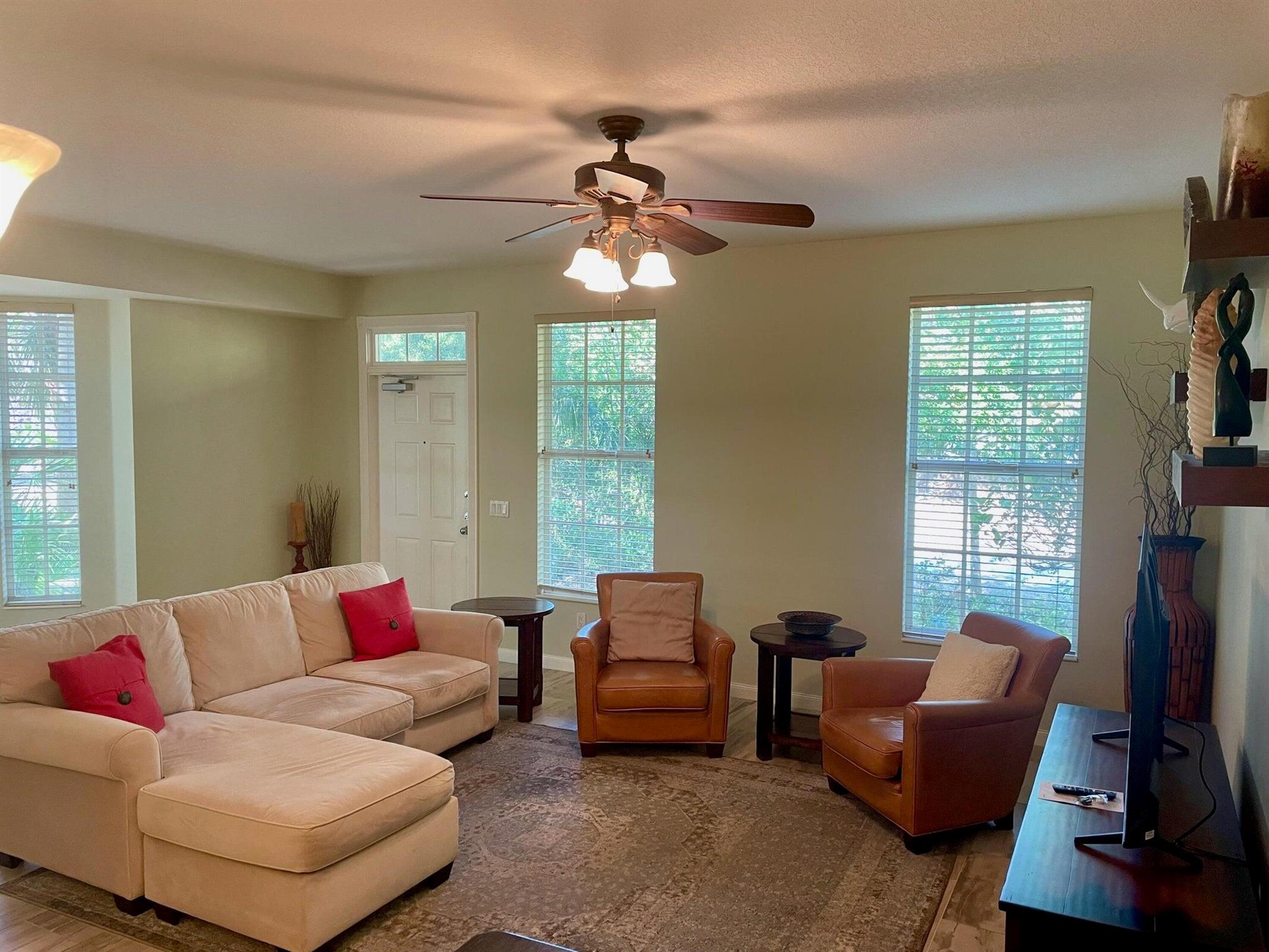 Charleston Court at Abaco - Residential Lease