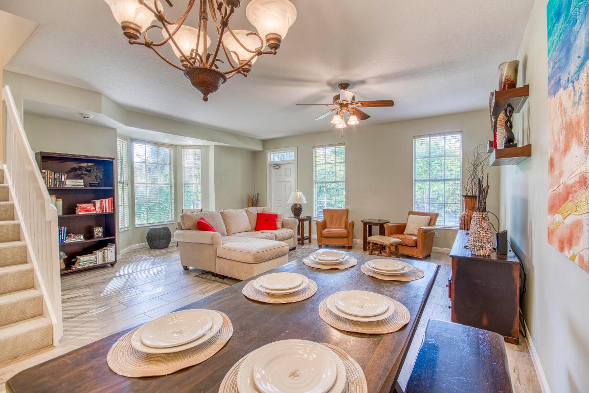 Charleston Court at Abacoa - Residential Lease