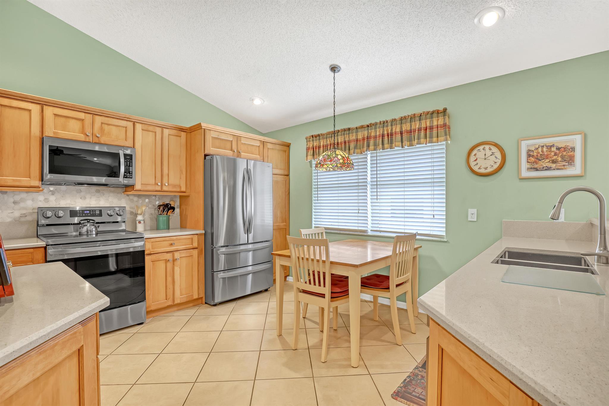 6995 SE Cutler Trail
