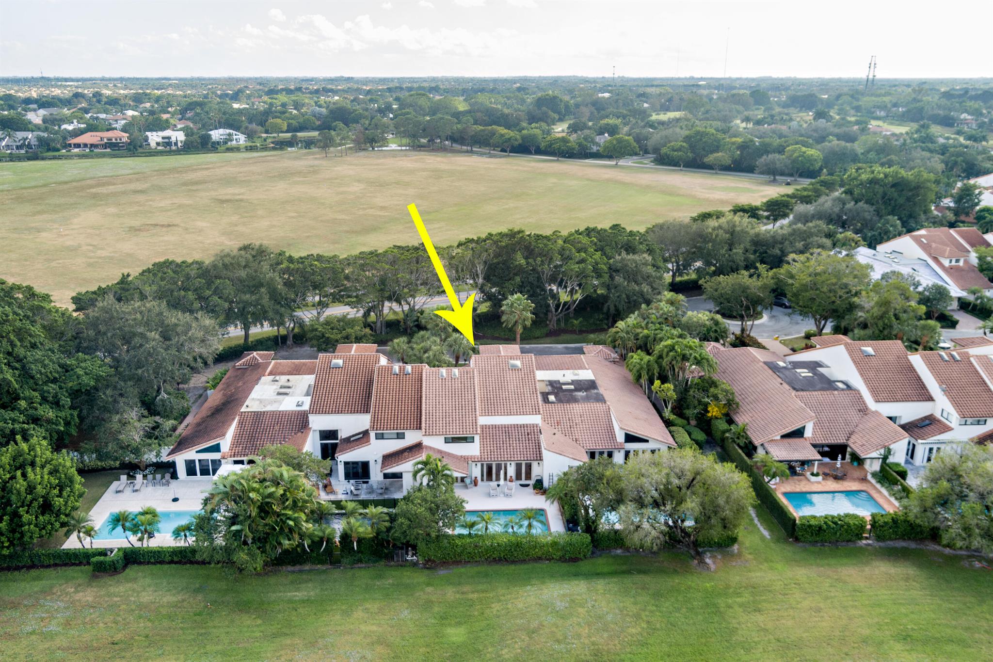 WINDSOR WAY 1 - Residential