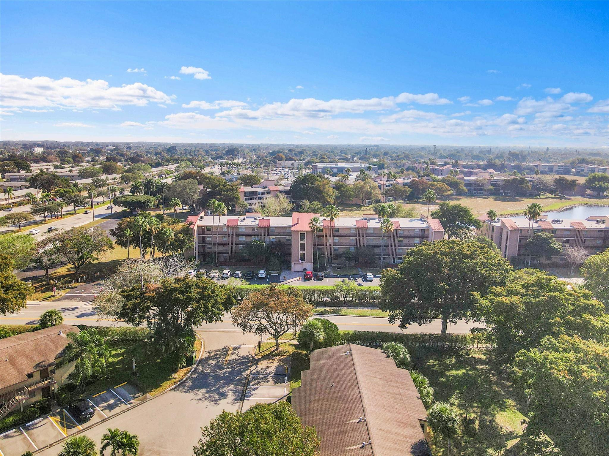 Palm Lakes Condominium - Residential