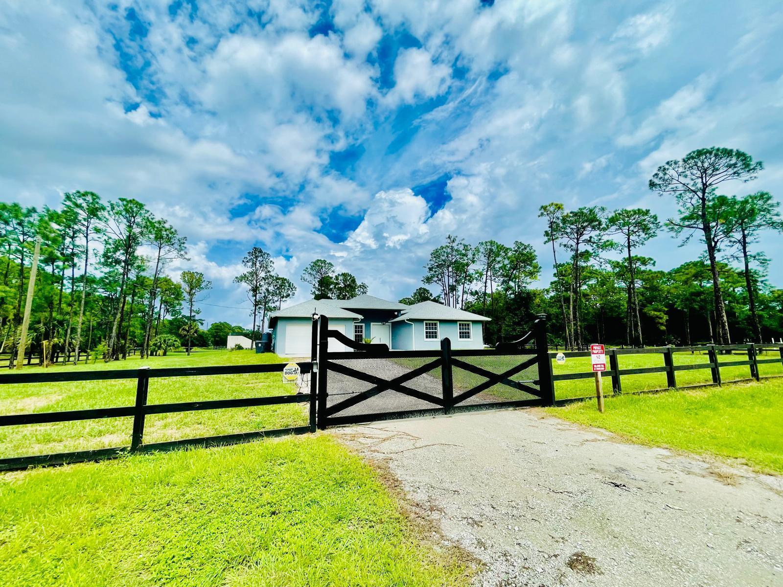 Loxahatchee / The Acreage - Residential Lease