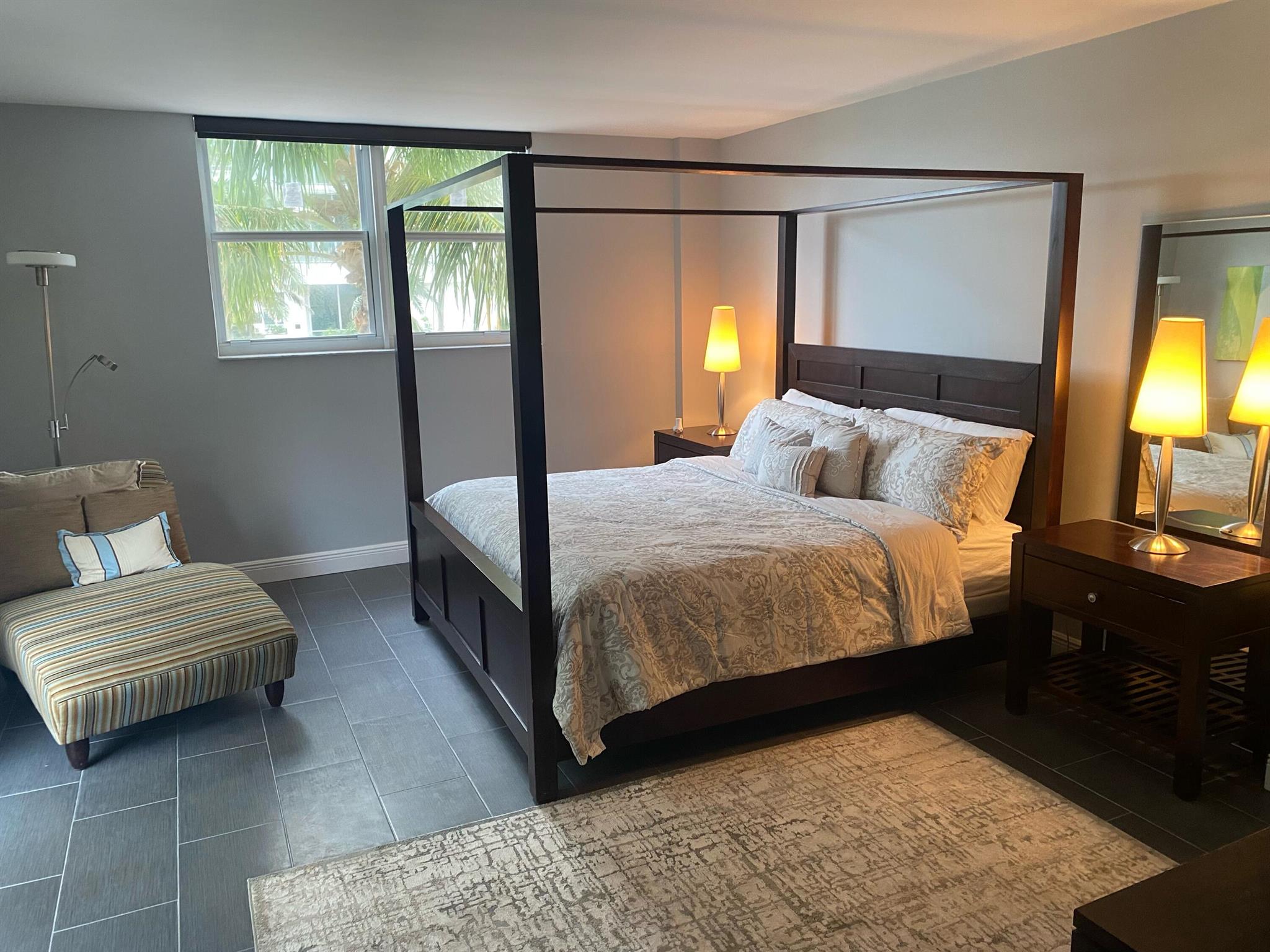 SIAN OCEAN RESIDENCES CON - Residential Lease