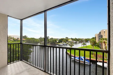 8 Royal Palm Way Unit 401, Boca Raton, FL 33432 - MLS#: R11048150