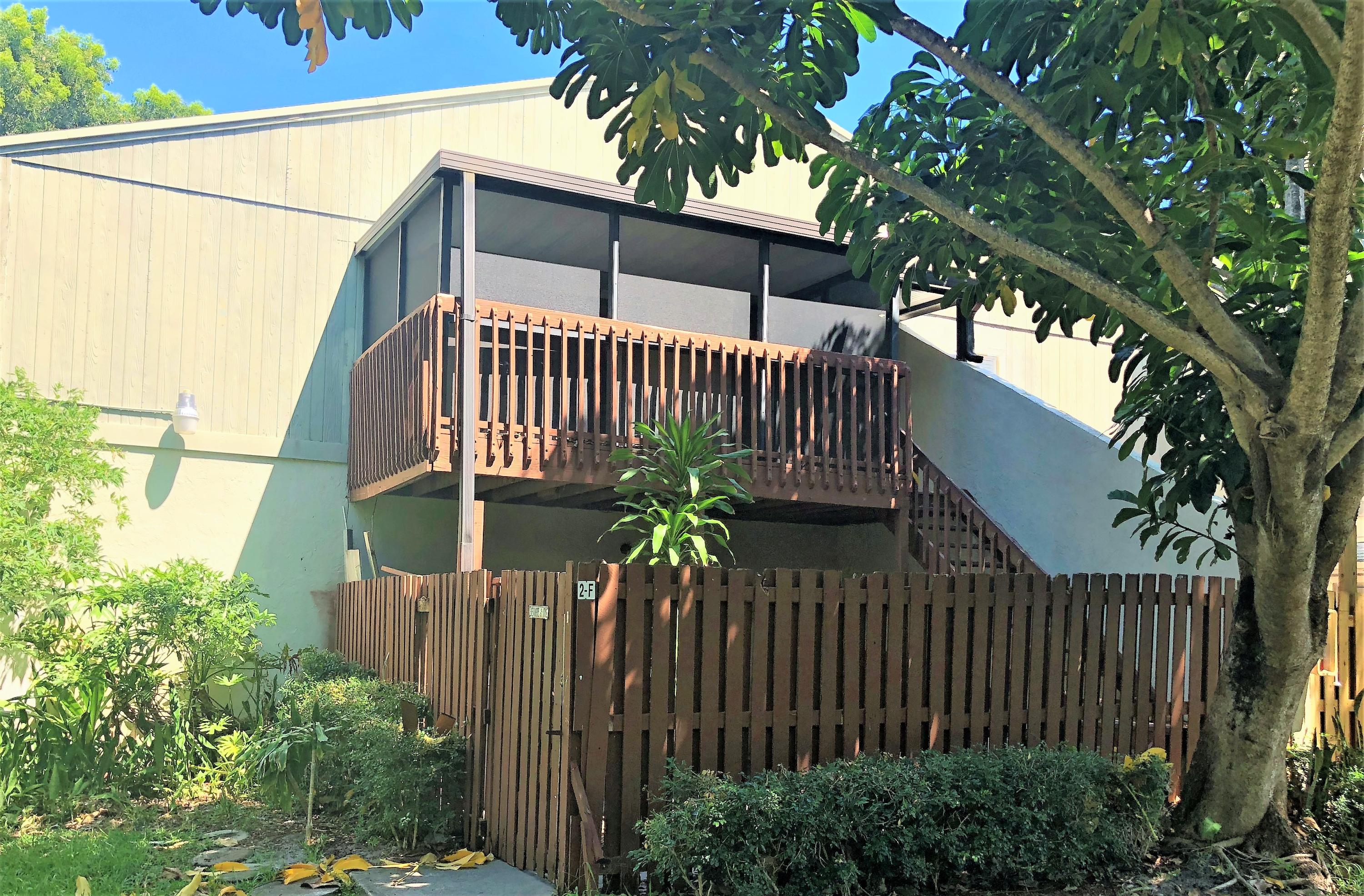 CROSSINGS OF BOYNTON BEACH CONDO - Residential Lease