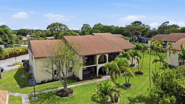 PINE RIDGE IV COND DECL FILED - Residential