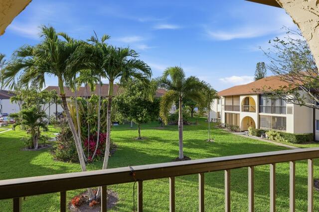 PINE RIDGE IV COND DECL FILED - Residential