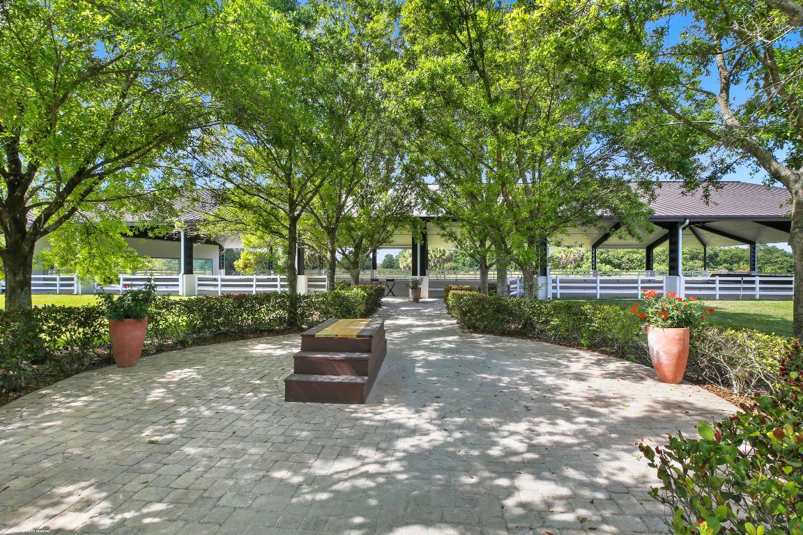 WHITE FENCES EQUESTRIAN ESTATES - Residential