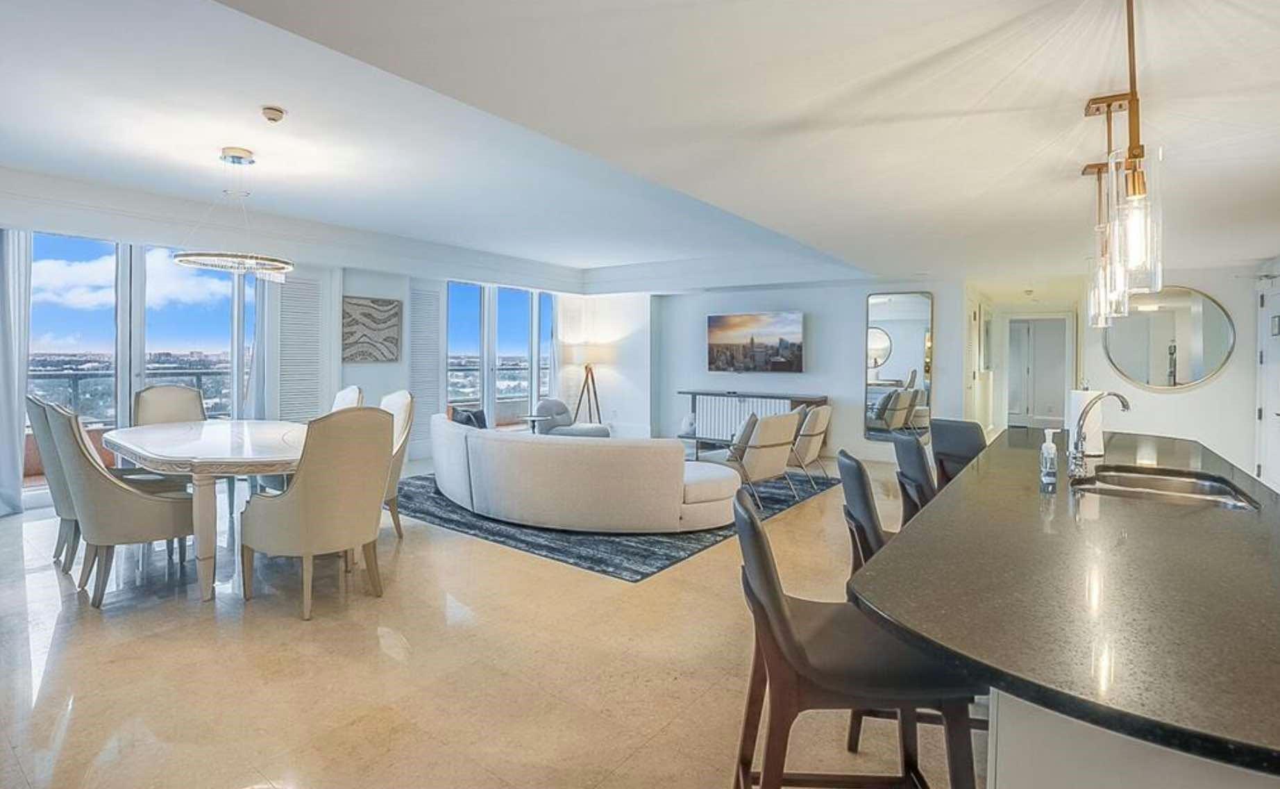 1 N Fort Lauderdale Beach Blvd 1609