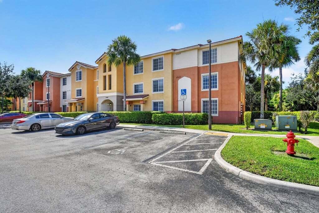6760 Heritage Grande 6307