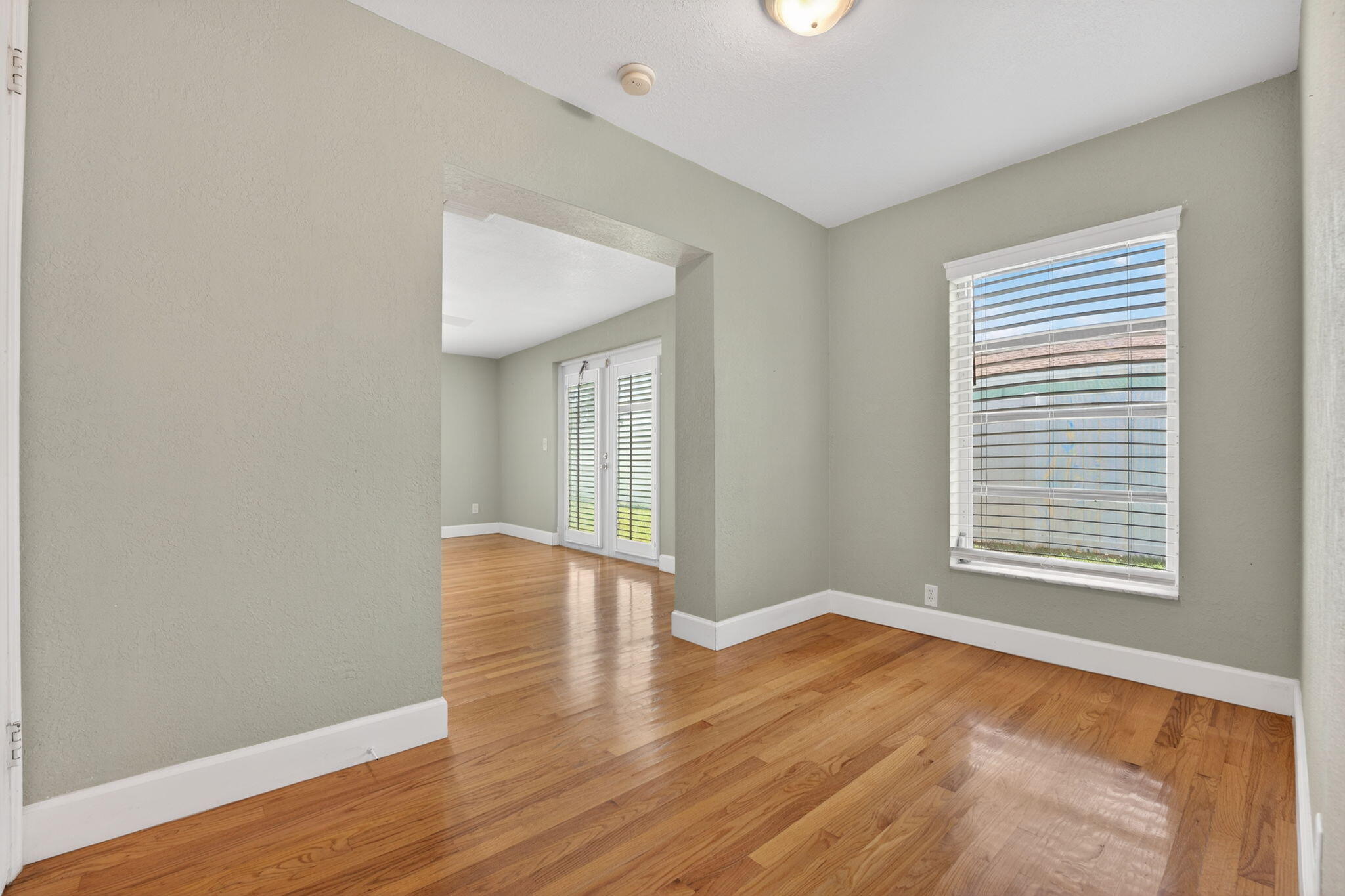 BOCA RATON SQUARE 16 - Residential